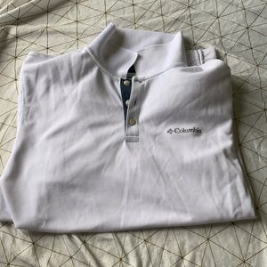 Medium White Columbia collard shirt